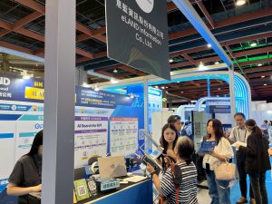 LINE_ALBUM_2025 WAVE_250804_67
