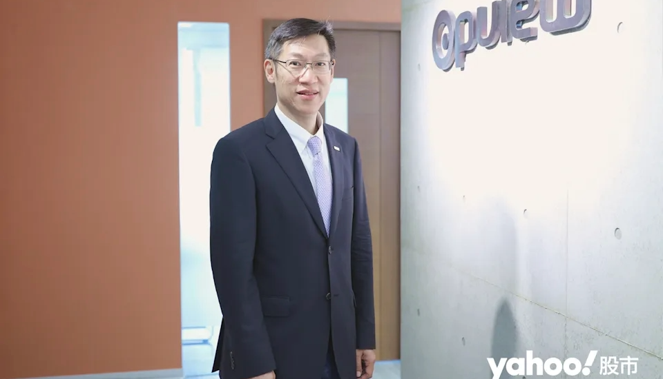 <span style=" display: block; font-size: 0.8em; font-weight: 100; color: #A5A3A3;">2025/11</span>感謝Yahoo《財經大人物》系列報導 楊立偉總經理深度解析網路輿情、Z 世代洞察與上櫃歷程